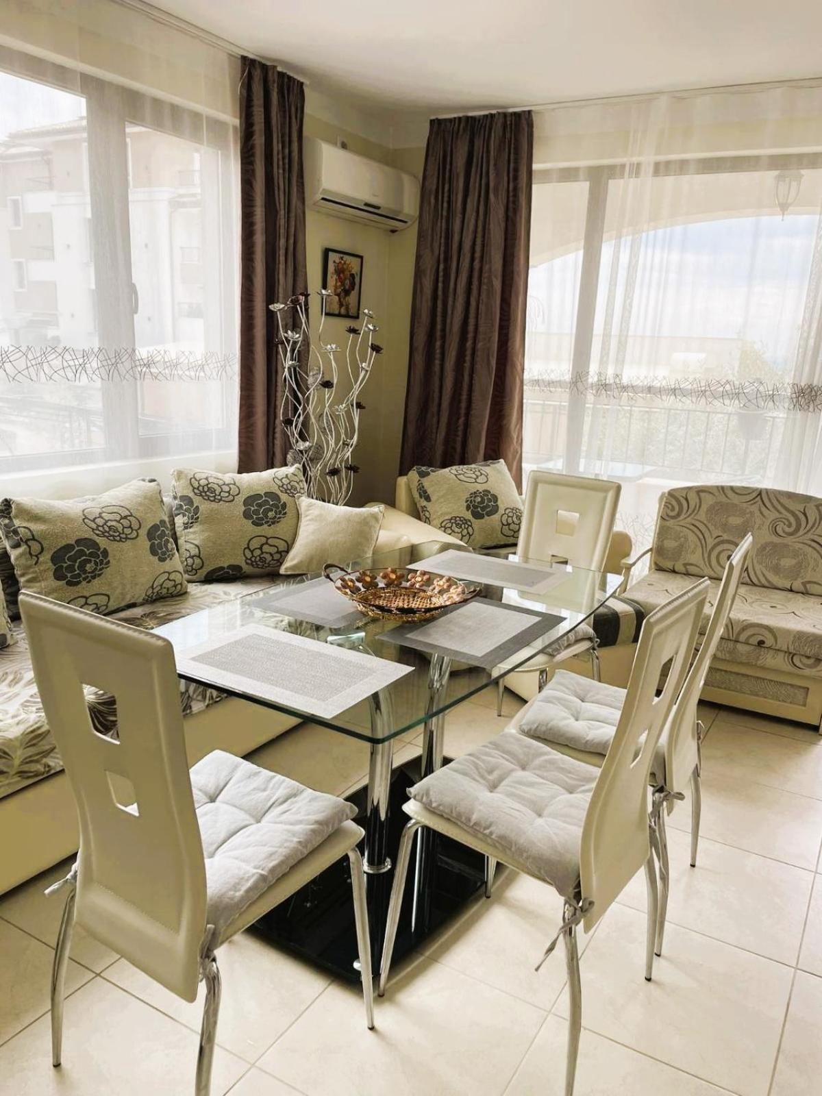 Sarafovo D&V Apartments Burgas Bagian luar foto