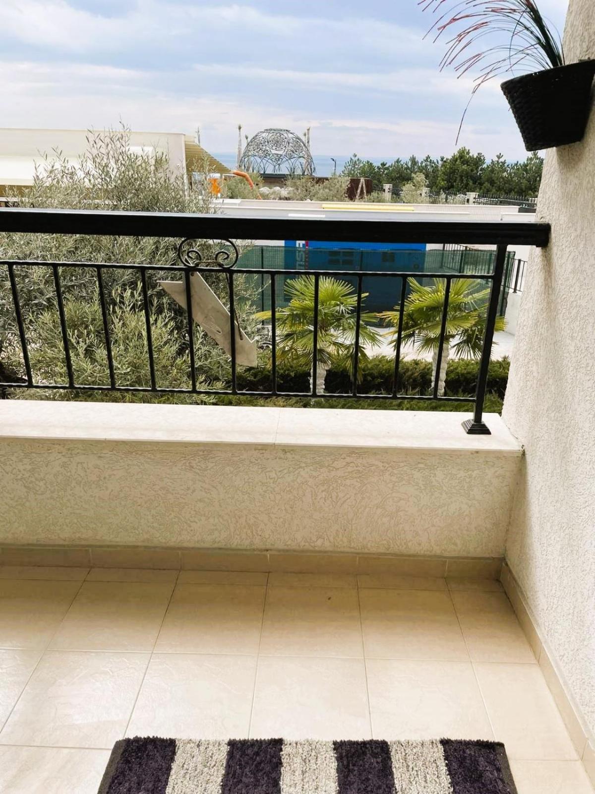 Sarafovo D&V Apartments Burgas Bagian luar foto